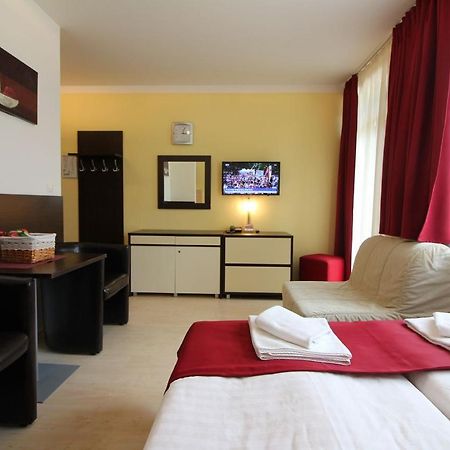 Apartman Eden Besenova Exterior photo